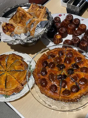 江口シェフの焼き菓子販売
始まりました✨
マロンパイ、洋梨のタルトなどなど
美味しいものいっぱいです💕
皆様のお越しをお待ちしております☺️