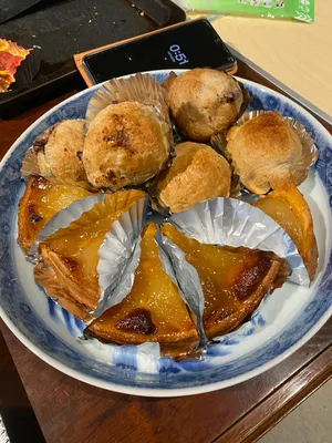 １月１１日日曜日
本日は江口シェフの焼き菓子販売
今日は寒いのでラザニア販売も行っています♪
皆様のお越しをお待ちください〜

#古民家梅屋
#八女市黒木町
#江口シェフ
#古民家でスイーツ